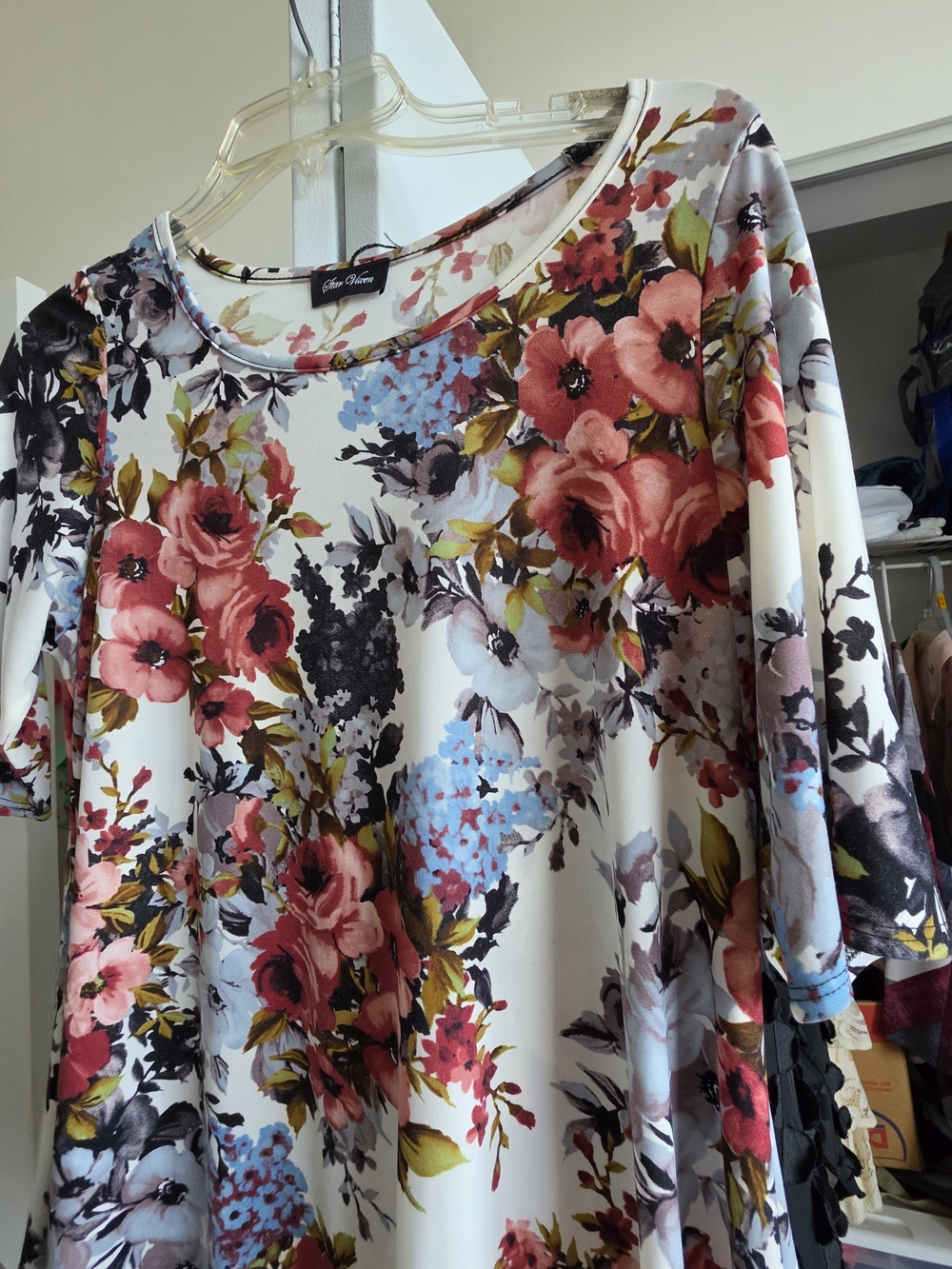White Floral Scoop Neck Tunic - Pink, Red, Blue
